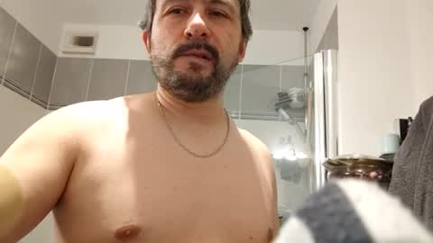 Snapshot of luluberlu042 chatting on January 12, 4:18 am Ludo online show from January 12, 4:18 am