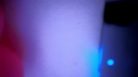 Snapshot of luly_blue chatting on July 12, 5:31 am Luly online show from July 12, 5:31 am