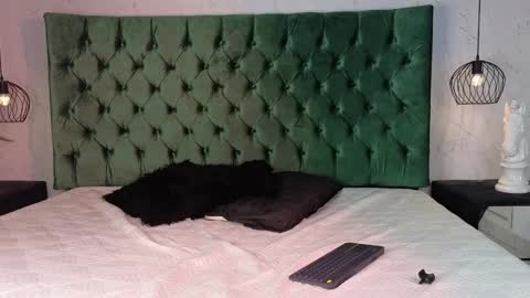 Snapshot of lumars_ chatting on January 17, 12:10 am Lumars online show from January 17, 12:10 am