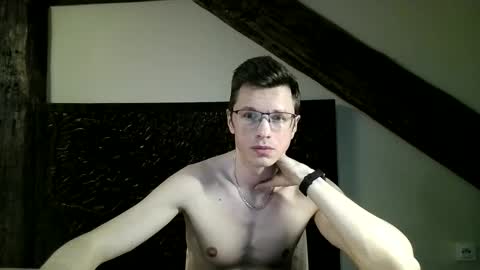 Andrew independent model 2000-0000 CET daily online show from April 27, 8:07 pm