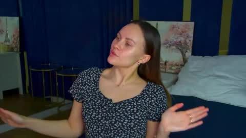 Snapshot of lumerisoren chatting on May 6, 5:14 am lumerisoren online show from May 6, 5:14 am