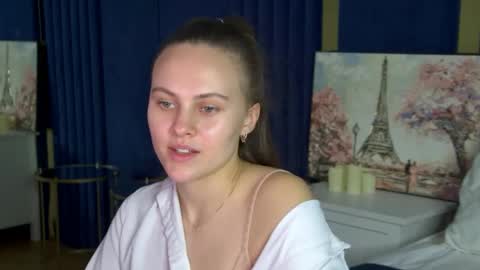 Snapshot of lumerisoren chatting on May 13, 5:16 am lumerisoren online show from May 13, 5:16 am