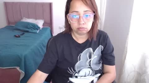 Snapshot of lumi_84 chatting on March 12, 10:28 pm LUMI online show from March 12, 10:28 pm