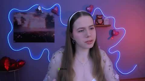 Sweet Lumi online show from February 20, 8:38 am