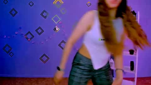 Sweet Lumi online show from April 23, 7:52 am