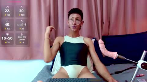 Snapshot of lumiangel19 chatting on March 5, 6:37 pm Lumi Angel online show from March 5, 6:37 pm