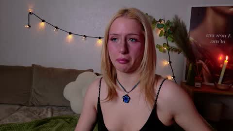 Nora online show from March 17, 12:41 pm