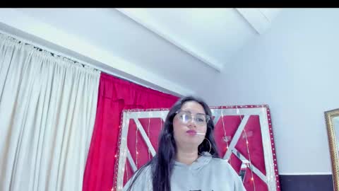 Snapshot of luna021_1 chatting on November 23, 12:05 pm Luna online show from November 23, 12:05 pm