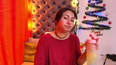 Snapshot of luna021_1 chatting on December 17, 8:15 pm Luna online show from December 17, 8:15 pm