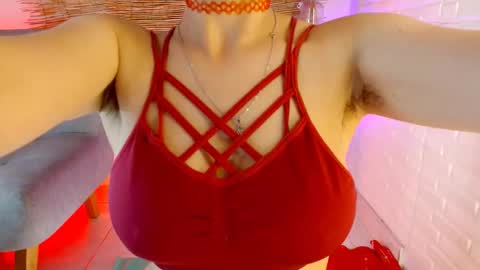 Snapshot of luna_7_777 chatting on November 19, 5:07 am Luna online show from November 19, 5:07 am