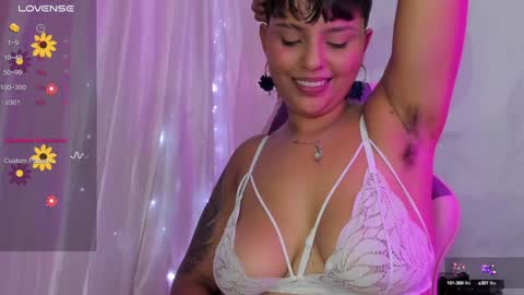 Luna online show from December 17, 7:37 pm