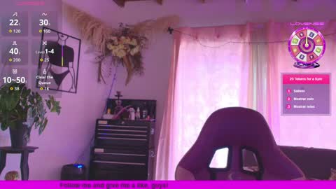 Luna online show from May 2, 4:34 pm
