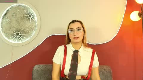 luna__velvet online show from April 22, 12:18 pm