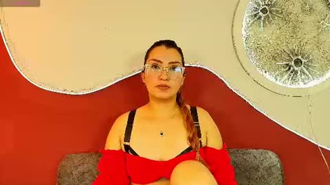 luna__velvet online show from July 29, 1:20 pm