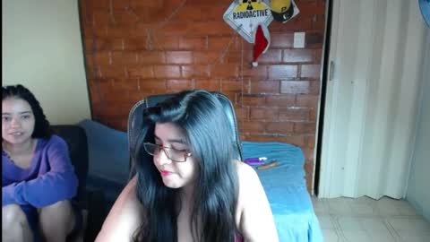 Luna  Cinnamon online show from April 27, 2:42 am