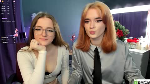 Snapshot of luna_berryy chatting on December 29, 10:57 pm luna_berryy online show from December 29, 10:57 pm