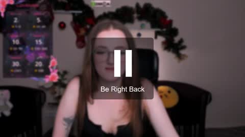 Snapshot of luna_berryy chatting on January 13, 10:45 pm luna_berryy online show from January 13, 10:45 pm
