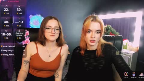Snapshot of luna_berryy chatting on January 23, 11:15 pm luna_berryy online show from January 23, 11:15 pm