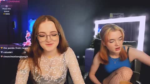 Snapshot of luna_berryy chatting on January 24, 11:56 pm luna_berryy online show from January 24, 11:56 pm