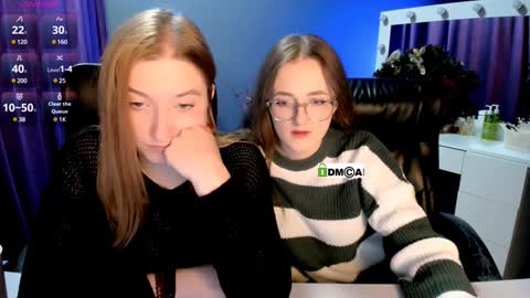 Snapshot of luna_berryy chatting on February 7, 2:29 am luna_berryy online show from February 7, 2:29 am