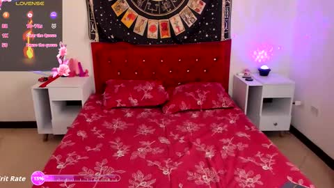 Snapshot of luna_del_rey_ chatting on September 14, 4:39 pm Luna online show from September 14, 4:39 pm