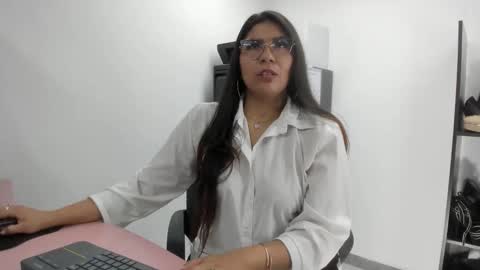 luna  online show from October 13, 11:21 am