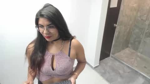 luna  online show from October 17, 11:13 am