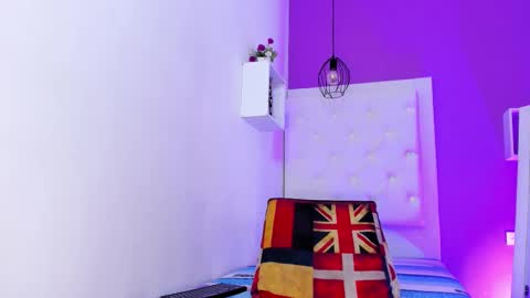 Luna online show from February 14, 7:54 pm