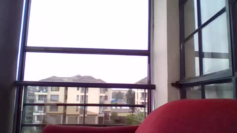 Snapshot of luna_empress chatting on June 21, 5:32 am maskedmalkia online show from June 21, 5:32 am