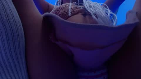 luna_hazard online show from March 8, 3:56 pm