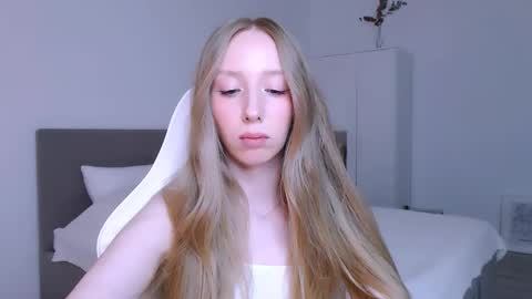 Luna online show from November 12, 9:03 pm