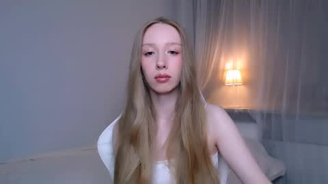 Luna online show from May 7, 10:15 pm