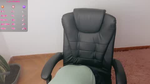 Snapshot of luna_lgomez chatting on July 15, 9:58 am luna online show from July 15, 9:58 am