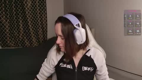 Snapshot of luna_loveeee chatting on October 26, 3:45 am luna_loveeee online show from October 26, 3:45 am