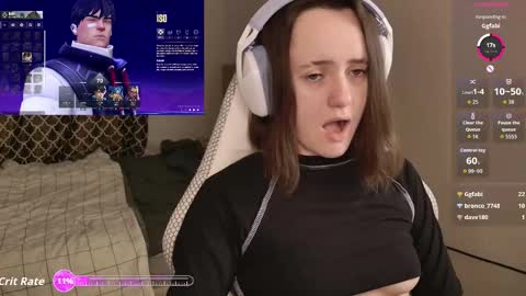 Snapshot of luna_loveeee chatting on December 4, 5:17 am luna_loveeee online show from December 4, 5:17 am