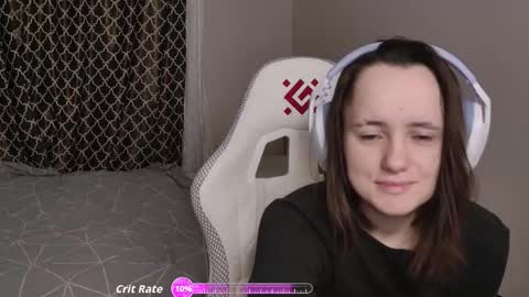 luna_loveeee online show from January 8, 3:42 am