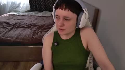 luna_loveeee online show from August 6, 6:26 am