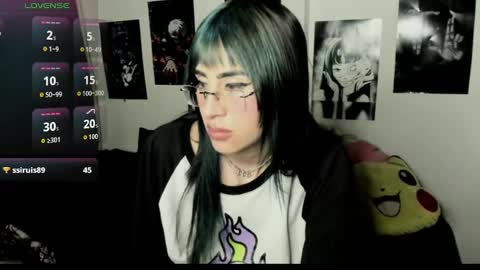 Snapshot of luna_lunatic_black chatting on June 18, 9:14 am Luna online show from June 18, 9:14 am