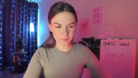 luna_lust_211 online show from March 13, 4:19 am