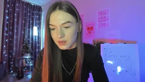 luna_lust_211 online show from March 17, 4:17 am