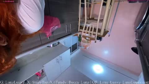 Snapshot of luna_luuvz chatting on July 11, 6:05 am Luna Luuvz online show from July 11, 6:05 am