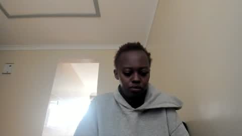 luna luxxy online show from August 1, 12:48 pm
