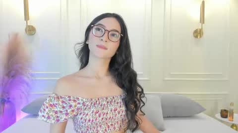 Snapshot of luna_noirxx chatting on June 6, 11:20 pm Luna online show from June 6, 11:20 pm