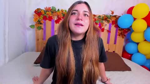 Snapshot of luna_ortiz1 chatting on July 17, 1:29 pm Luna Ortiz online show from July 17, 1:29 pm