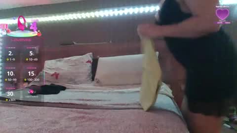 Snapshot of luna_perversa11 chatting on September 10, 8:31 pm Luna online show from September 10, 8:31 pm