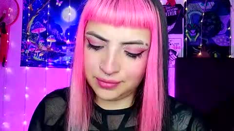 Snapshot of luna_ray420 chatting on March 6, 4:41 am MISS LUNA online show from March 6, 4:41 am