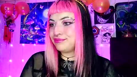 Snapshot of luna_ray420 chatting on March 12, 2:52 am MISS LUNA online show from March 12, 2:52 am