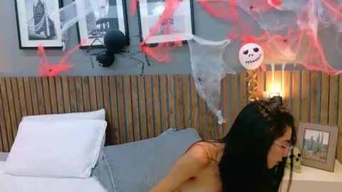 LUNA  online show from October 27, 2:43 pm