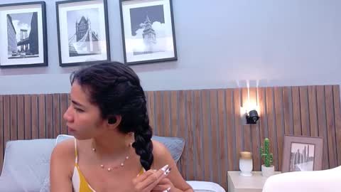 LUNA  online show from March 9, 12:31 pm