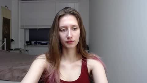 Snapshot of luna_xsensual chatting on January 9, 6:38 am L U N A online show from January 9, 6:38 am